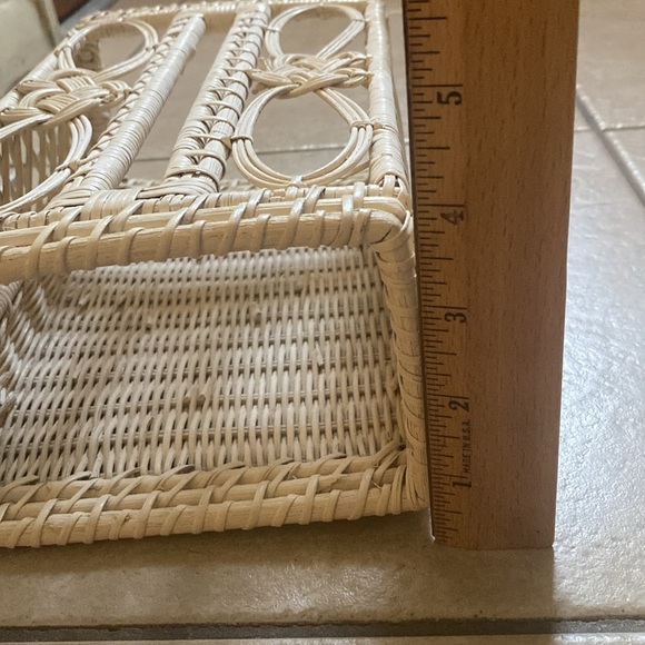 Vintage rattan tissue box holder - Picture 7 of 8